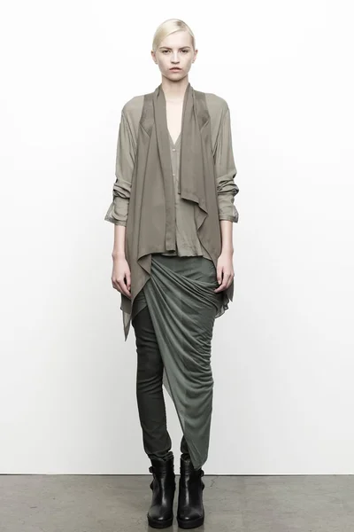 Look 14